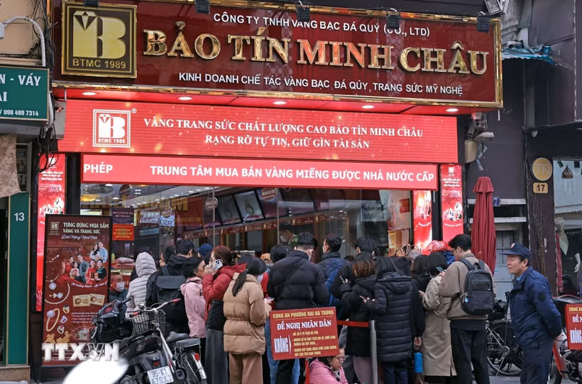 Cửa hàng Bảo Tín Minh Châu trên phố Trần Nhân Tông, Hà Nội. (Ảnh: Trần Việt/TTXVN)