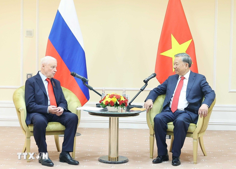 Tổng Bí thư Tô Lâm tiếp Chủ tịch Đảng "Nước Nga Công bằng - Những người yêu nước - Vì Sự thật" Sergey Mironov. (Ảnh: Thống Nhất/TTXVN)