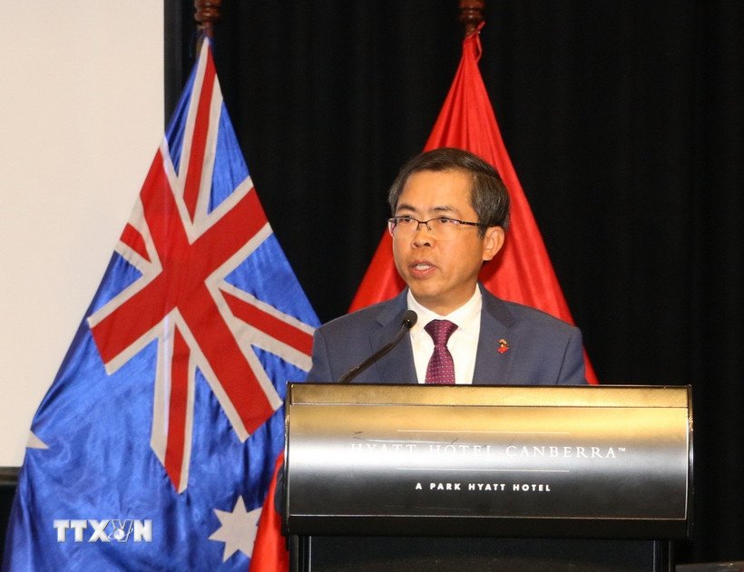 Đại sứ Việt Nam tại Australia Phạm Hùng Tâm phát biểu tại buổi lễ. (Ảnh: Thanh Tú/TTXVN)