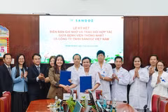 Ký kết hợp tác giữa hai bên. (Ảnh: PV/Vietnam+)