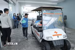 Các cơ sở khám, chữa bệnh trực thuộc phân công trực 24/24 giờ. (Ảnh: TTXVN)