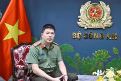 Đại tá Trần Hồng Quang thông tin về các giải pháp của lực lượng Công an nhằm bảo đảm tuyệt đối an ninh, an toàn Kỳ thi tốt nghiệp THPT năm 2026. (Ảnh: BCA)