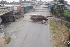 Hiện trường vụ tông xe mô tô cảnh sát. (Ảnh: Công an Tây Ninh cung cấp)