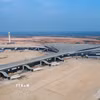 Sân đỗ tàu bay, nhà ga hành khách sân bay Long Thành đã cơ bản hoàn thành các phần việc chính. (Ảnh: Công Phong/TTXVN)