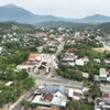Huyện miền núi Khánh Vĩnh xác định phát triển thành đô thị tiểu sinh thái núi rừng. (Ảnh: Phan Sáu/TTXVN)