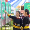 Triển lãm “Sức sống đại ngàn” do Bảo tàng Phụ nữ Việt Nam phối hợp với Bảo tàng tỉnh Gia Lai tổ chức nhằm lan tỏa thông điệp bình đẳng giới, tôn vinh nghị lực vươn lên của phụ nữ và trẻ em dân tộc thiểu số. (Ảnh: Quang Thái/TTXVN)