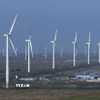 Các turbine gió tại tỉnh Giang Tô, Trung Quốc. (Nguồn: THX/TTXVN)