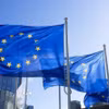 Cờ Liên minh châu Âu tại Brussels, Bỉ. (Ảnh: IRNA/TTXVN)
