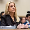 Bà Pam Bondi. (Nguồn: The New York Times)