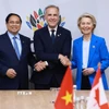 Thủ tướng Phạm Minh Chính tham dự cuộc gặp giữa Thủ tướng Canada Mark Carney và Chủ tịch Ủy ban châu Âu (EU) Ursula von der Leyen về Hiệp định Đối tác Toàn diện và Tiến bộ xuyên Thái Bình Dương (CPTPP). (Ảnh: Dương Giang/TTXVN)