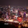 Toàn cảnh trung tâm Thành phố Hồ Chí Minh rực sắc Đỏ bên sông Sài Gòn hướng về Đại hội XIV. (Ảnh: Hồng Đạt/TTXVN)