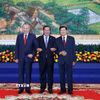 Tổng Bí thư Tô Lâm; Chủ tịch Đảng Nhân dân Campuchia Samdech Techo Hun Sen; Tổng Bí thư Đảng Nhân dân Cách mạng Lào Thongloun Sisoulith tại Cuộc gặp. (Ảnh: Thống Nhất/TTXVN)