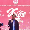 Tổng Lãnh sự Bùi Nguyên Long phát biểu tại chương trình. (Nguồn: TTXVN phát)