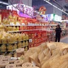 Hàng hóa dồi dào bày bán tại một siêu thị ở Hà Nội. (Nguồn: Trần Việt/TTXVN)