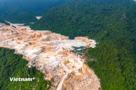 Khai thác khoáng sản. (Ảnh: Hoài Nam/Vietnam+)