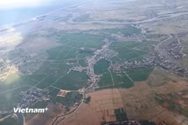 Từ ngày 1/4 đến 31/12/2026, các địa phương trên cả nước sẽ tập trung đo đạc, lập bản đồ và xây dựng dữ liệu cho 45 triệu thửa đất còn trống. (Ảnh: Hùng Võ/Vietnam+)