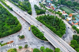 Đẩy mạnh phát triển các dự án xanh bền vững liên quan đến năng lượng, giao thông, xây dựng... (Ảnh minh họa. Nguồn: TTXVN)