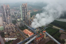 Cần tăng đầu tư giải quyết ô nhiễm. (Ảnh: PV/Vietnam+)