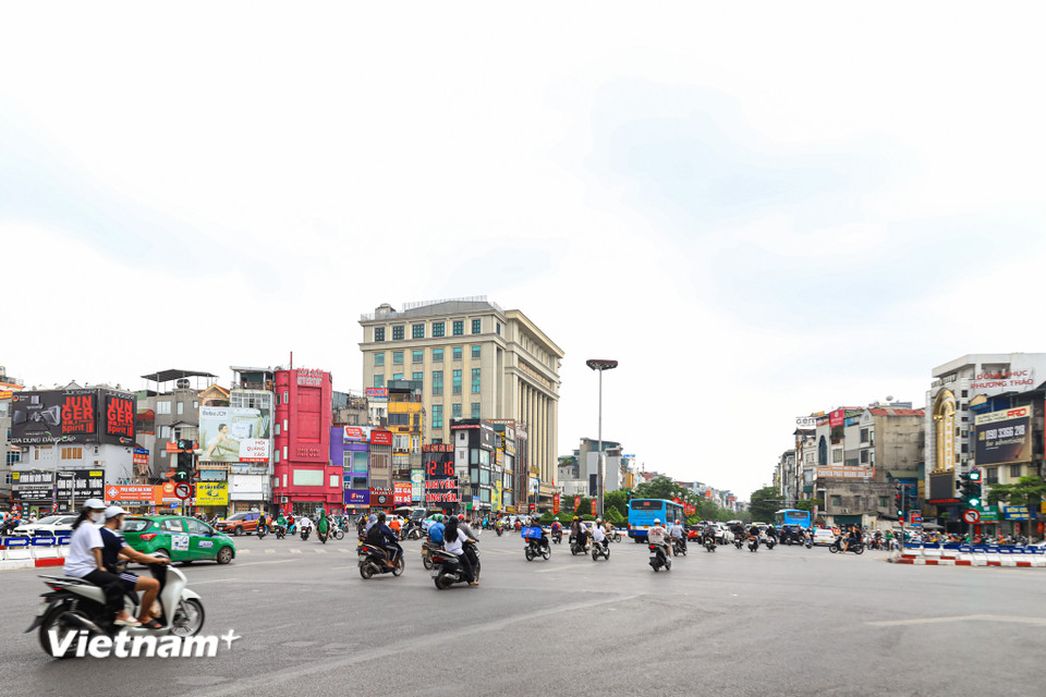 Nút giao Xã Đàn - Ô Chợ Dừa nằm trên đường Xã Đàn và đường Ô Chợ Dừa, thuộc quận Đống Đa cũ. (Ảnh: Hoài Nam/Vietnam+)