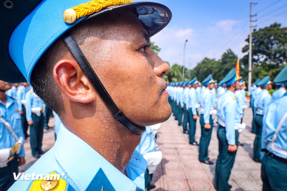 vnp-pkkq-tap-luyen-a80-35.jpg