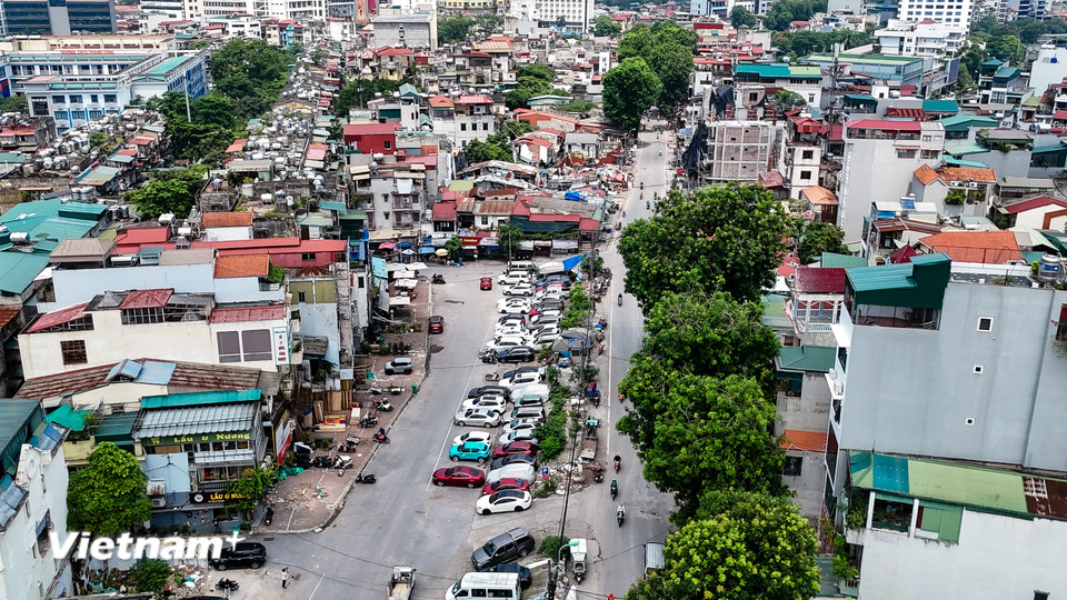 Khu vực thứ 4 là khu đất trống từ số nhà 621 - 768 đường Đê La Thành. (Ảnh: Hoài Nam/Vietnam+)