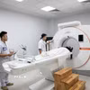 Những năm qua Việt Nam không ngừng mở rộng khả năng tiếp cận dịch vụ y tế hiện đại. (Ảnh: TTXVN)