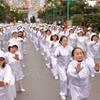 Việt Nam cũng chính thức bắt đầu bước vào giai đoạn già hóa dân số từ năm 2011. (Ảnh: TTXVN/Vietnam+)