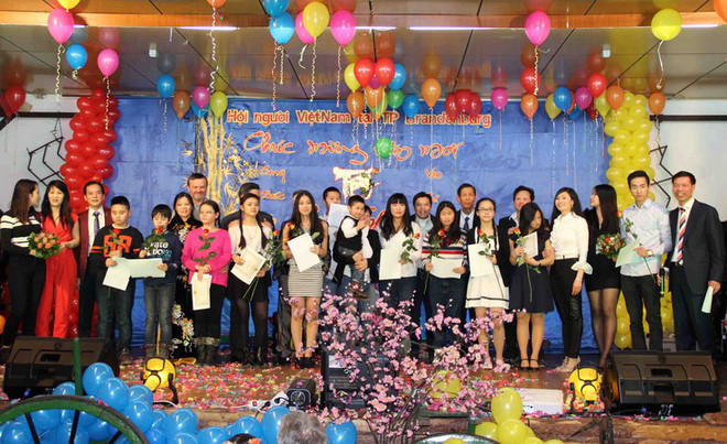 Cộng đồng người Việt tại thành phố Brandenburg rộn ràng đón Tết ảnh 2