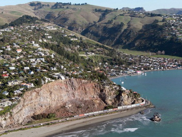 Động đất 5,6 độ richter làm rung chuyển đảo Nam của New Zealand ảnh 1