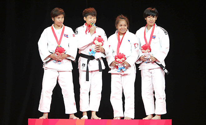 Nhà vô địch Judo Thanh Thủy xúc động cảm ơn cha sau khi đăng quang ảnh 1