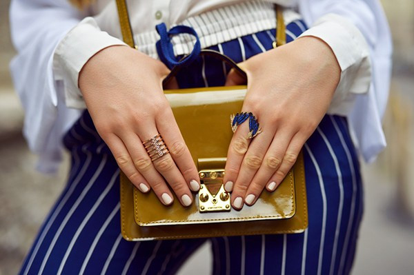 Mê mẩn với Kristina Bazan - blogger thời trang 20 tuổi ảnh 18