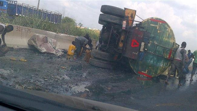 Nam Sudan: Xe chở dầu phát nổ, ít nhất 85 người thiệt mạng ảnh 1