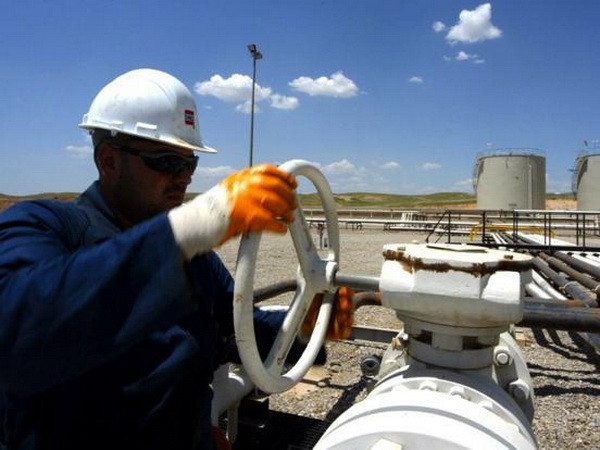 Iran và Nga tăng cường quan hệ hợp tác thương mại và kinh tế ảnh 1