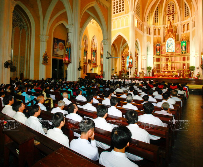 Chân thực cuộc sống thường nhật của các cộng đồng tôn giáo ảnh 3