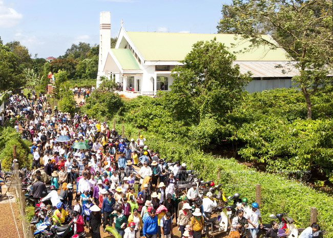 Chân thực cuộc sống thường nhật của các cộng đồng tôn giáo ảnh 6