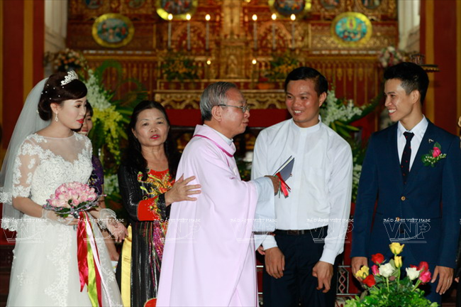 Chân thực cuộc sống thường nhật của các cộng đồng tôn giáo ảnh 4