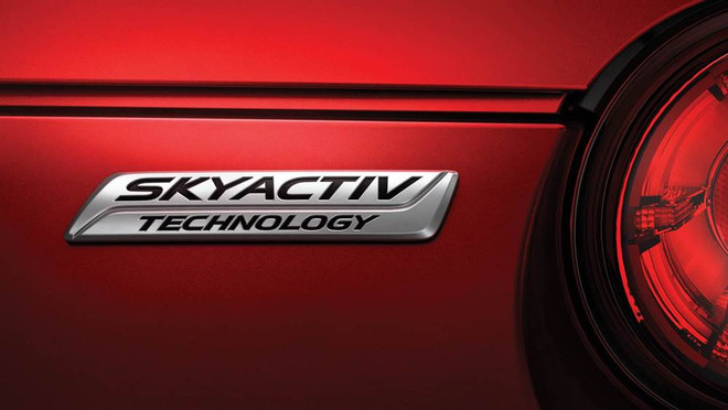 Điểm mặt những chiếc xe thể thao mui trần có giá cả phải chăng ảnh 2