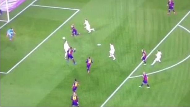 [Video] Gareth Bale đã bị trọng tài cướp mất một bàn thắng? ảnh 1