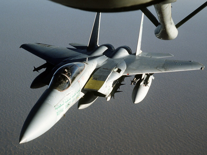 Đức cảnh báo siết chặt xuất khẩu vũ khí tới Saudi Arabia ảnh 1