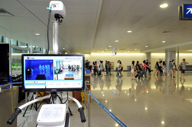 Hà Nội giám sát chặt chẽ các chuyến bay từ các nước có dịch MERS ảnh 1