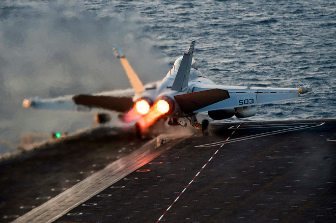 Anh khiến đồng minh thất vọng khi không mở rộng oanh kích IS ảnh 1