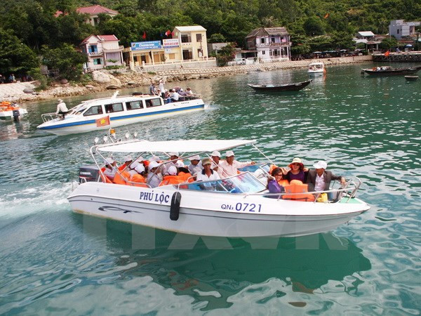 [Video] Hơn 1.000 du khách bị mắc kẹt tại đảo Cù Lao Chàm ảnh 1