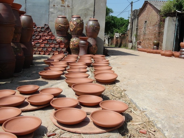 Bắc Ninh: Gốm Phù Lãng - lắng đọng tình người trong đất ảnh 1