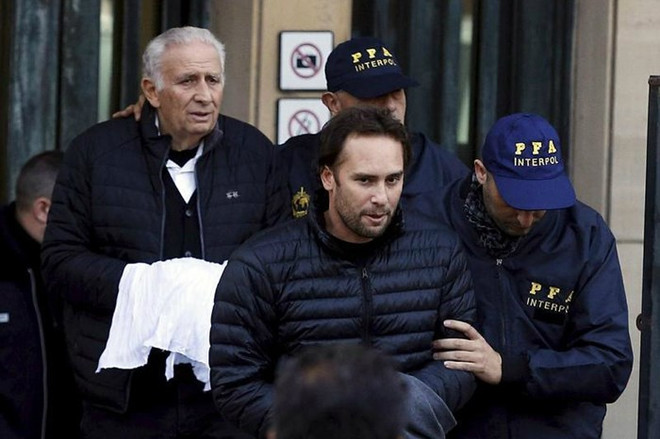 Doanh nhân Argentina liên quan bê bối FIFA từ chối việc dẫn độ sang Mỹ ảnh 1