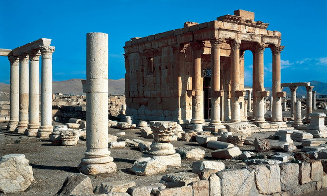 Syria: IS cho nổ tung ngôi đền 2.000 năm tuổi ở Palmyra ảnh 1