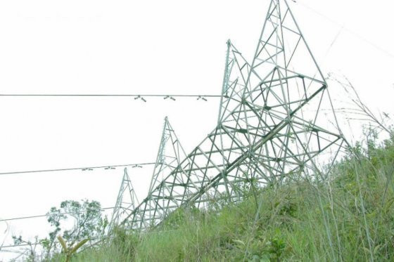 FARC cho nổ trạm điện để đáp trả quân đội chính phủ Colombia ảnh 1