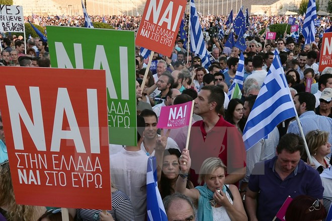 Hy Lạp chấp thuận những điều kiện khắc nghiệt của giới chủ nợ ảnh 1