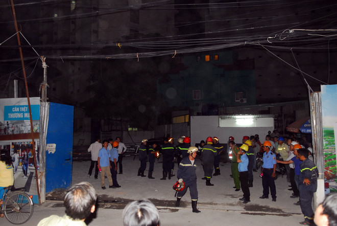 Hiện trường vụ gãy cần cẩu làm sập tường bệnh viện Tân Trí Sài Gòn ảnh 3