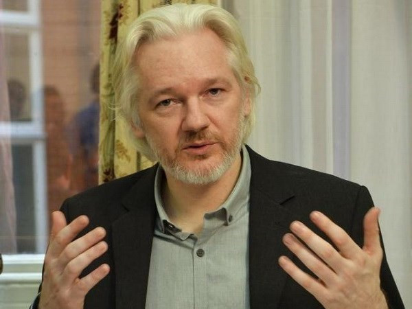 Ecuador cam kết hợp tác với Thụy Điển thẩm vấn Julian Assange ảnh 1