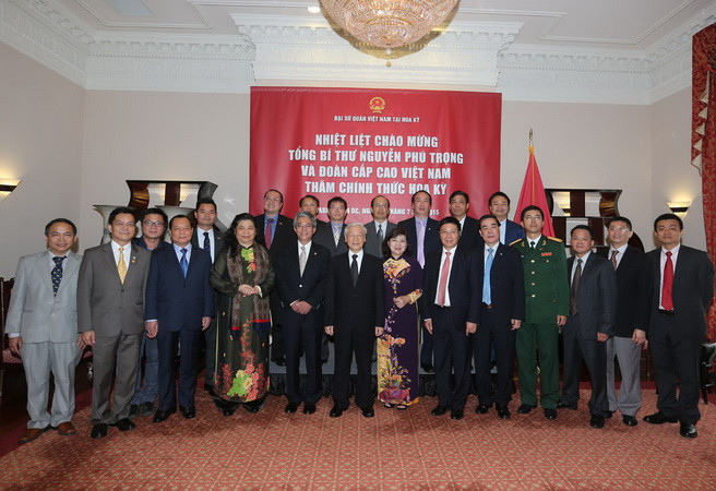 Tổng Bí thư chứng kiến lễ ký 4 Hiệp định hợp tác giữa Việt Nam và WB ảnh 2